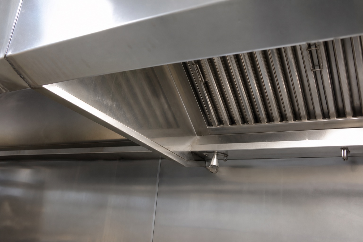 Pub kitchen canopy after TR19 clean
